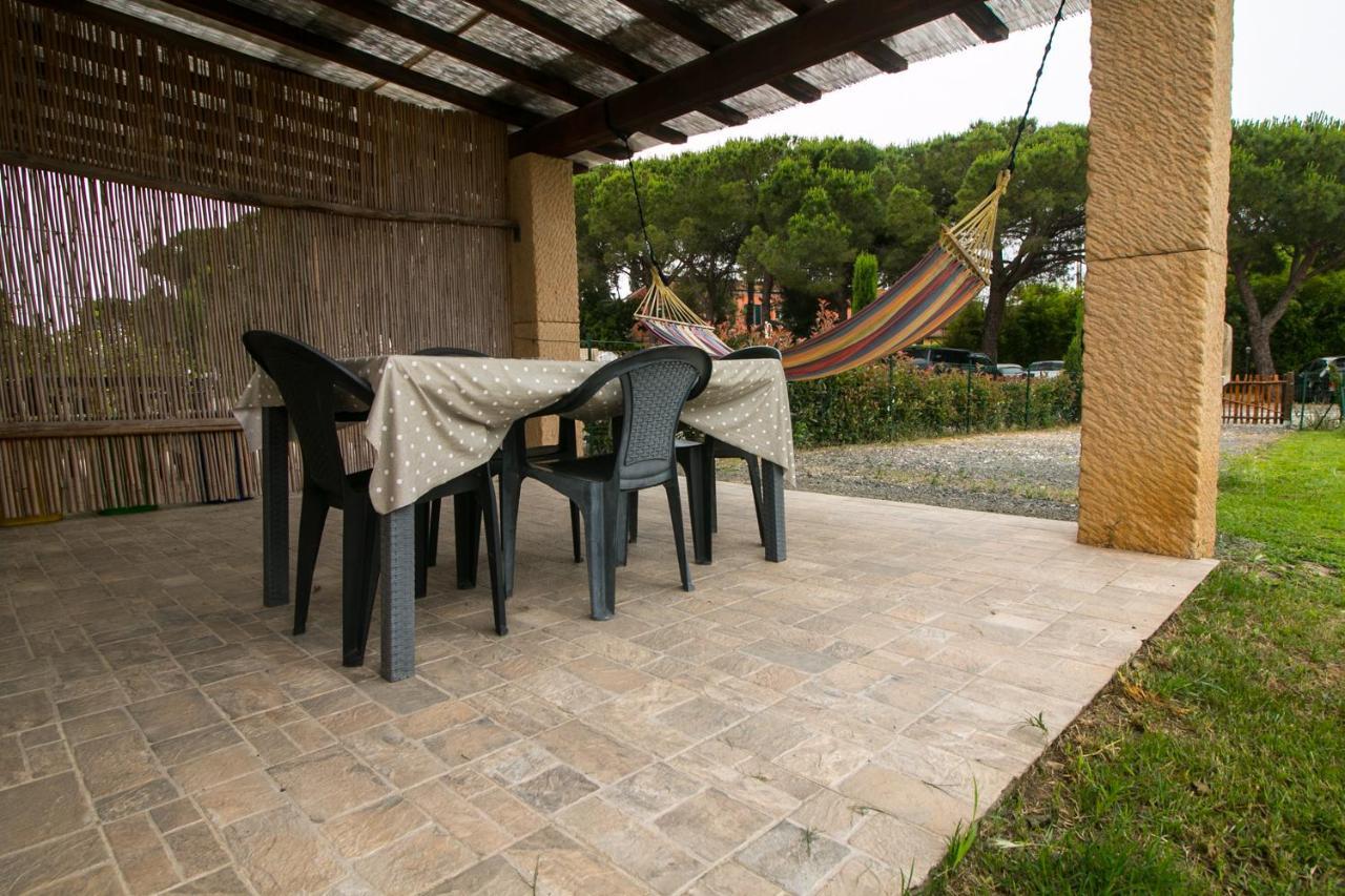 Fattoria Palazzeta - Pet & Family Friendly Aparthotel Cecina  Exterior photo